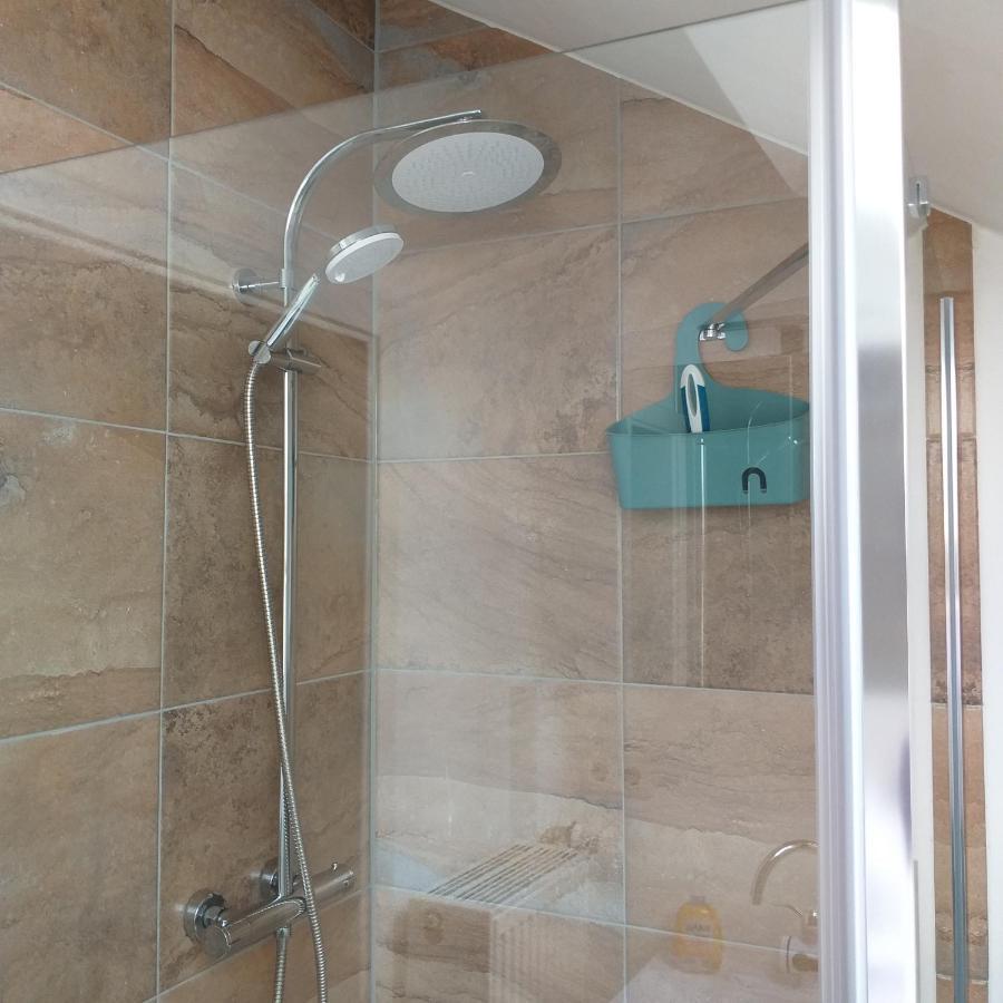 Friesenauster - Grosse Ferienwohnung Fuer Bis Zu 6 Personen ยีเวอ ภายนอก รูปภาพ